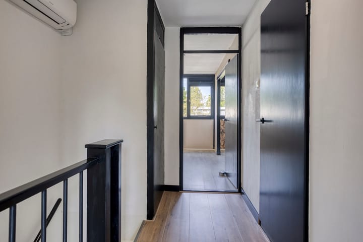 Foto 17 van Schrijnwerkershorst 229