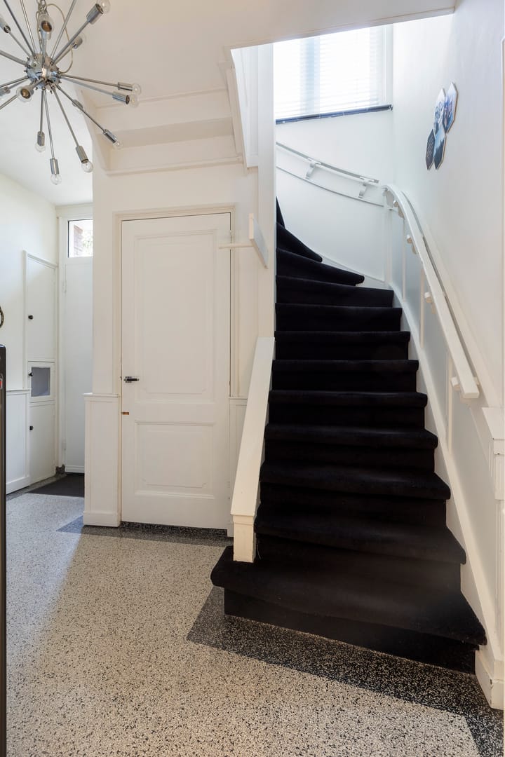 Foto 39 van Staringlaan 1