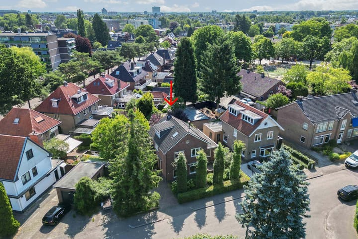 Foto 57 van Staringlaan 1