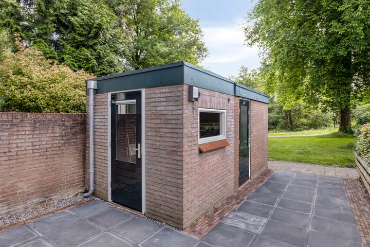 Foto 39 van Schrijnwerkershorst 229