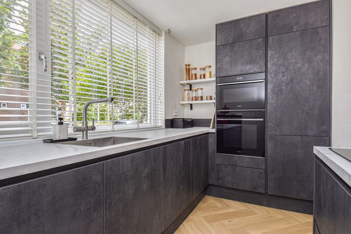 Photo 16 of Rivierenlaan 166