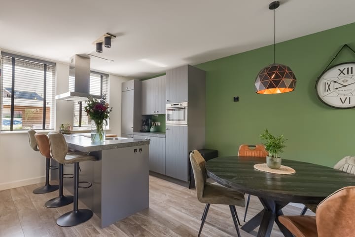 Foto 15 van Pieter Koppesstraat 4