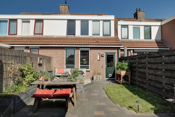 Foto 44 van Pieter Koppesstraat 4