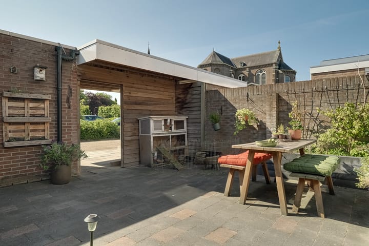 Foto 48 van Pieter Koppesstraat 4