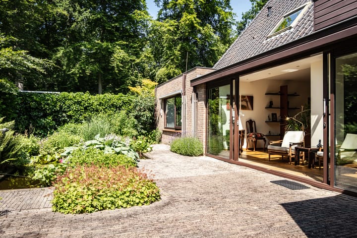 Foto 16 van Teding van Berkhoutlaan 51