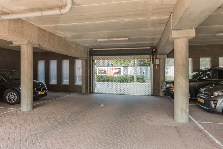 Foto 43 van Tivolistraat 174