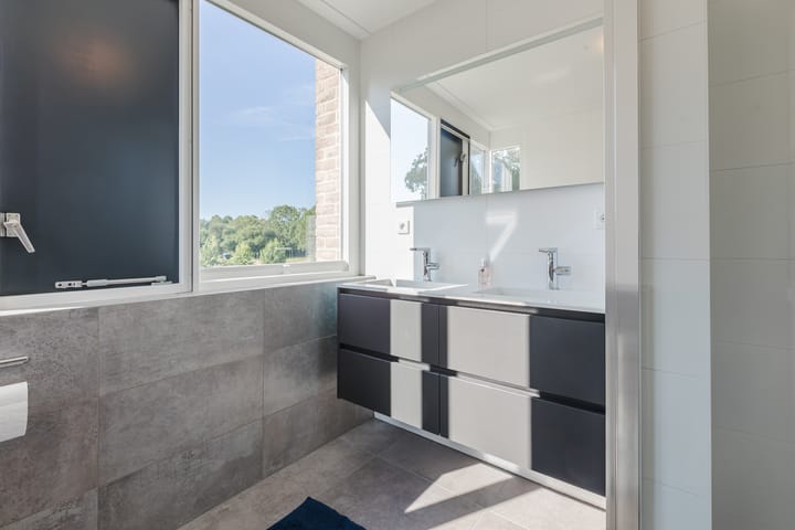 Foto 22 van Wim Sonneveldstraat 8