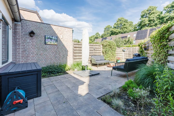 Foto 29 van Wim Sonneveldstraat 8