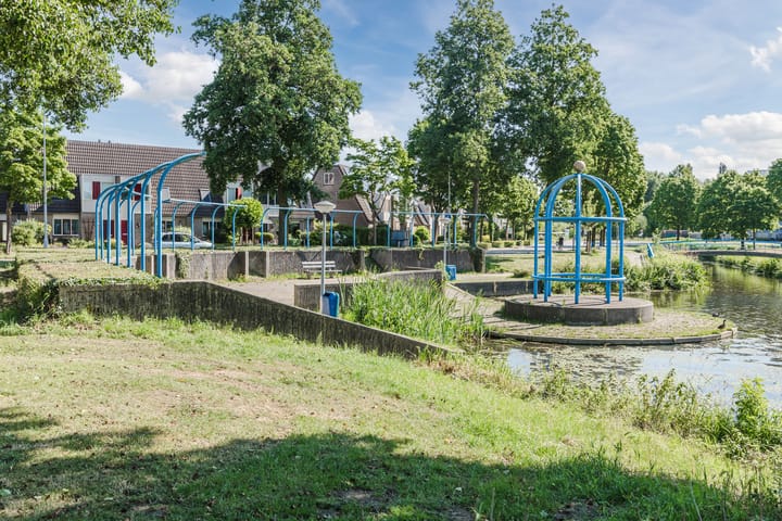 Foto 38 van Wim Sonneveldstraat 8