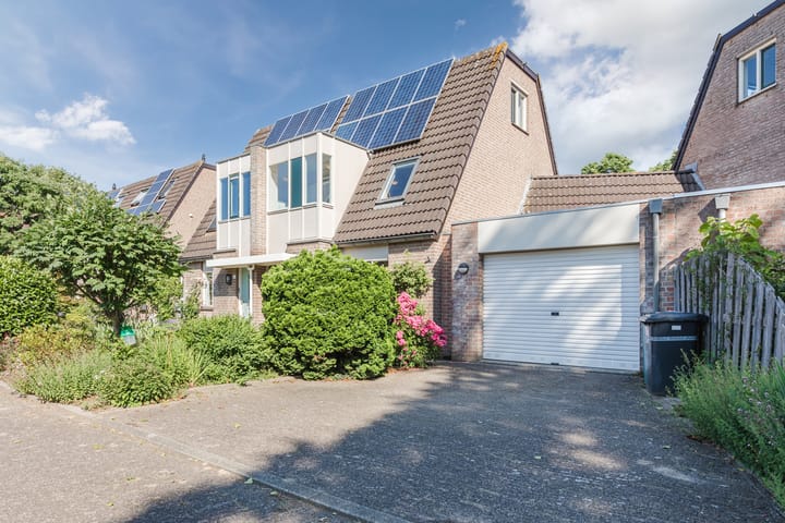 Foto 41 van Wim Sonneveldstraat 8