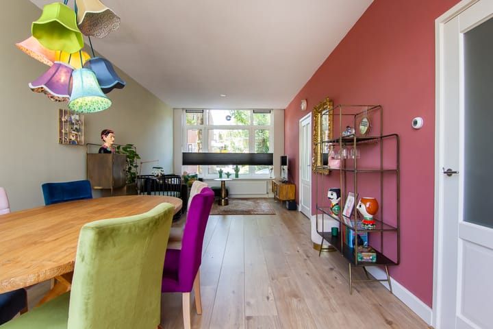 Foto 15 van Van der Hulststraat 7