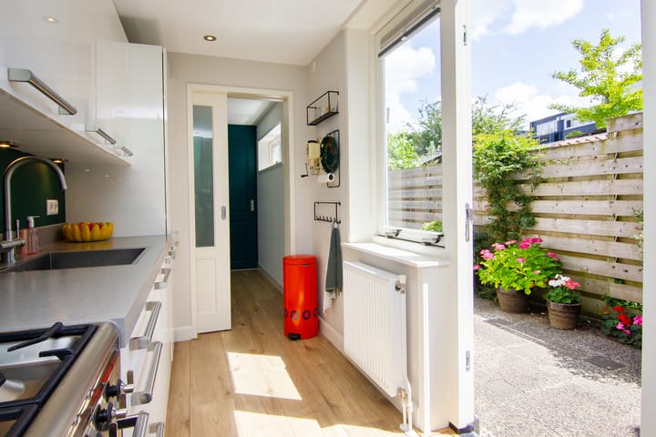 Foto 19 van Van der Hulststraat 7