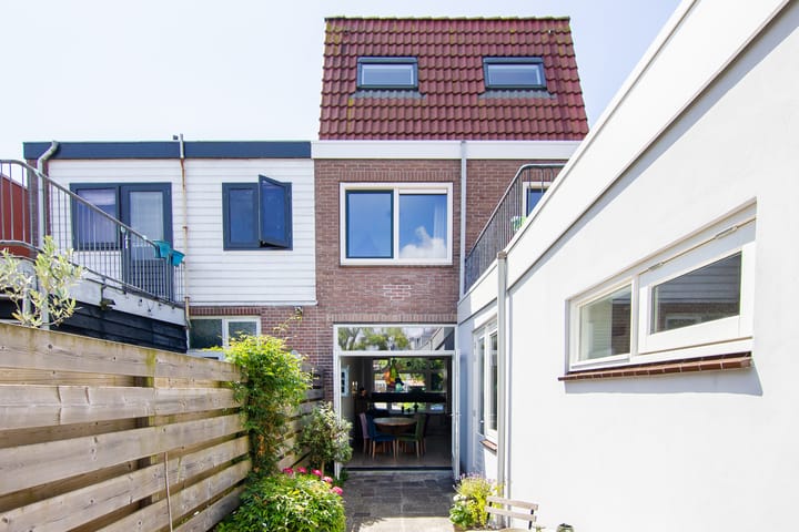 Foto 27 van Van der Hulststraat 7