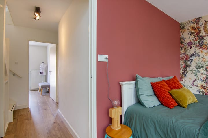 Foto 47 van Van der Hulststraat 7