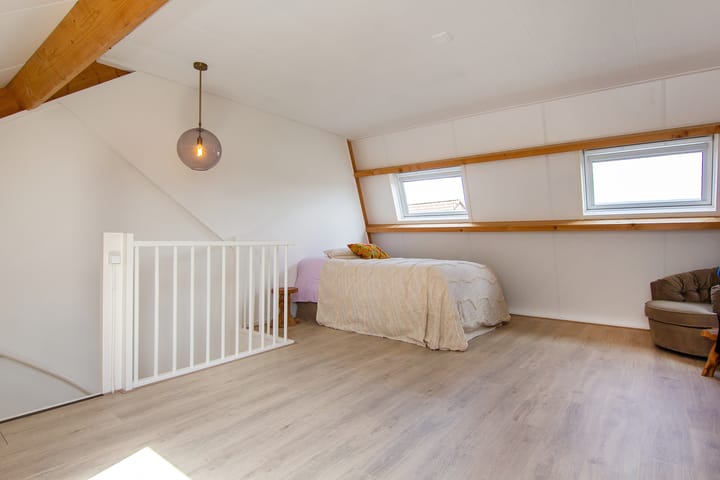 Foto 49 van Van der Hulststraat 7