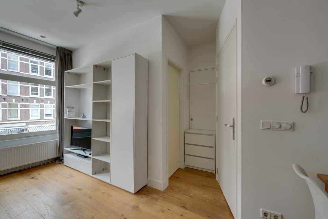 Foto 16 van Albert Cuypstraat 256-1V