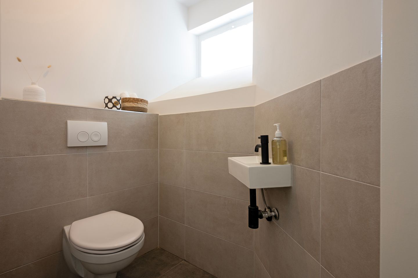 Foto 49 van Albert Neuhuysstraat 2-BS