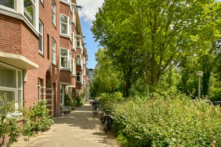 Foto 22 van Rijnsburgstraat 86-3