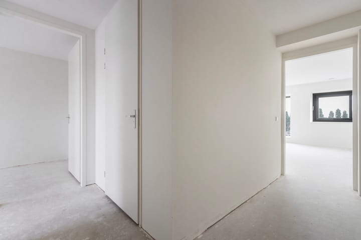 Foto 7 van Korte Parallelweg 63