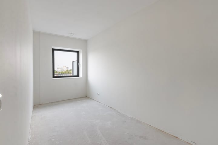 Foto 20 van Korte Parallelweg 63