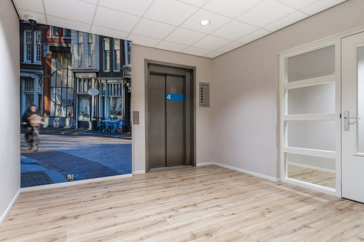 Foto 6 van Korte Parallelweg 63