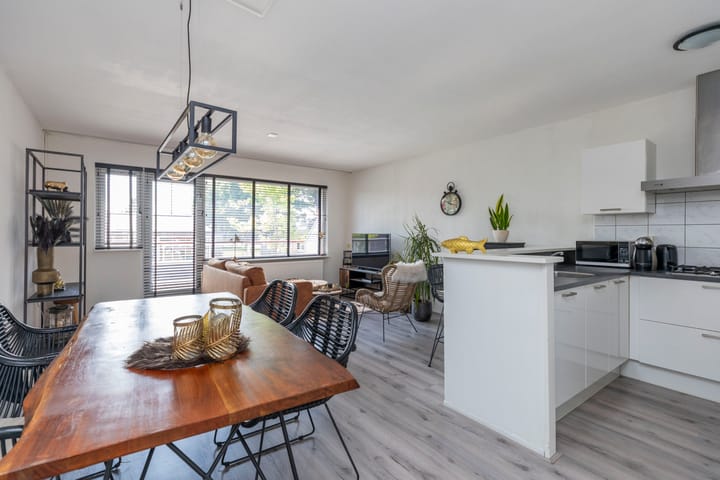 Foto 6 van Doornenburg 77