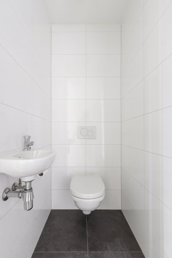 Foto 9 van Korte Parallelweg 63