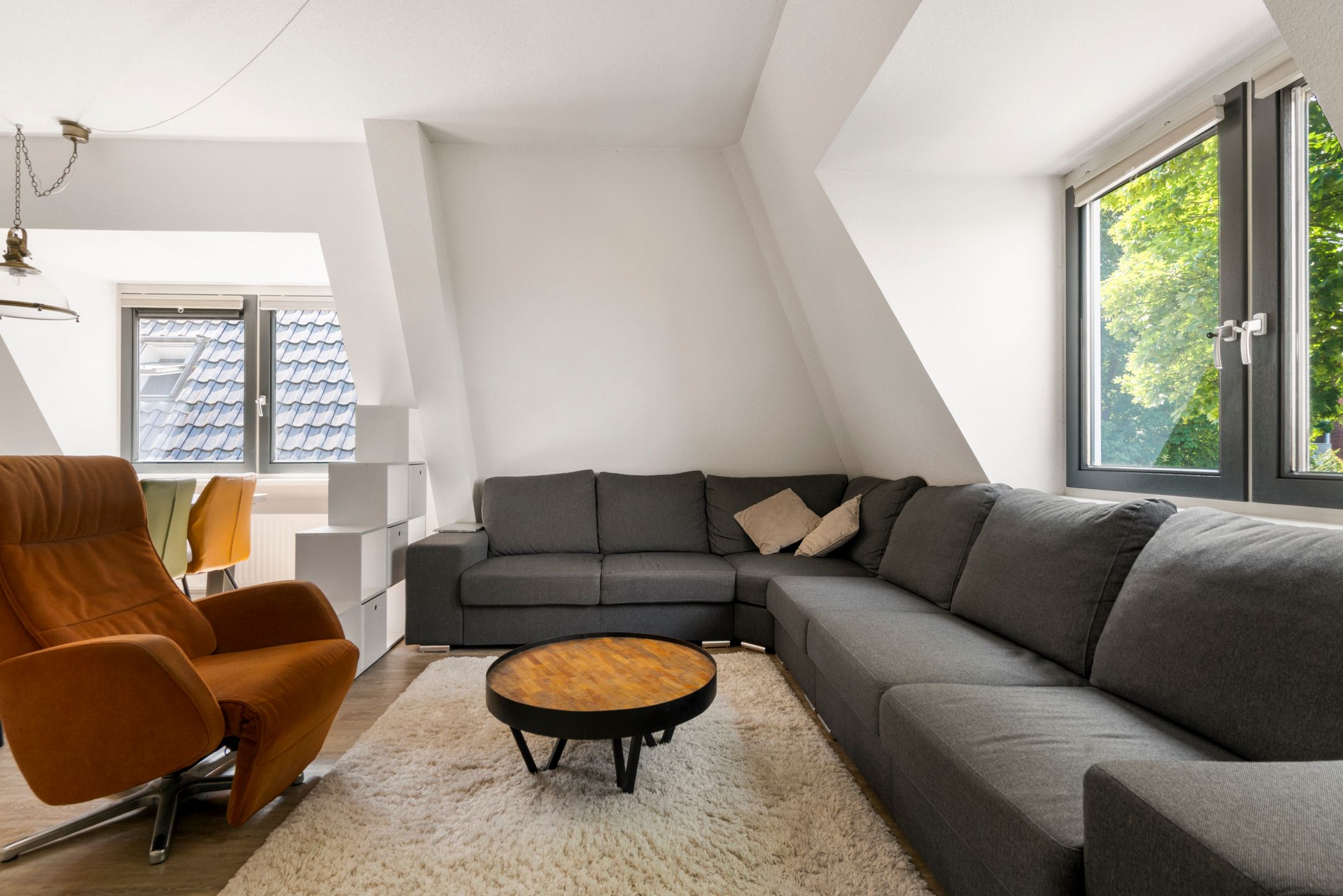 Photo 3 of Hofland 8-B