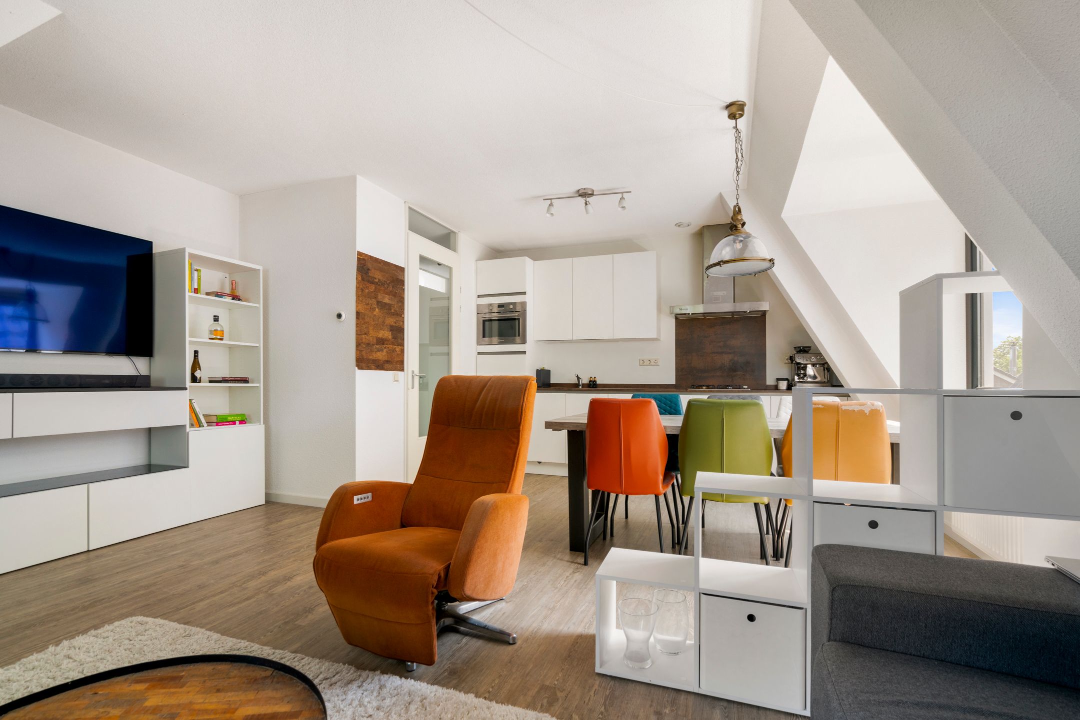 Photo 6 of Hofland 8-B