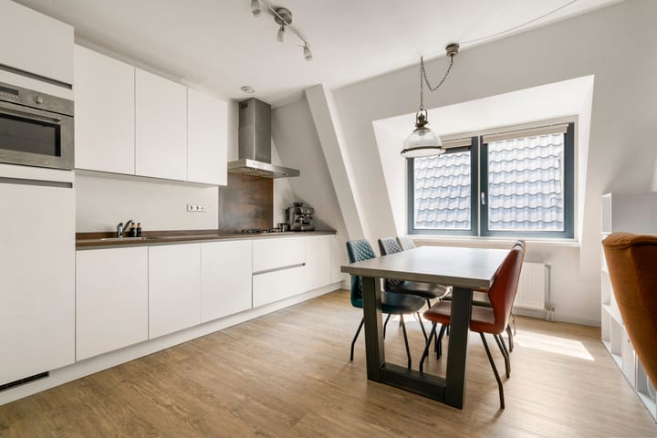 Photo 9 of Hofland 8-B