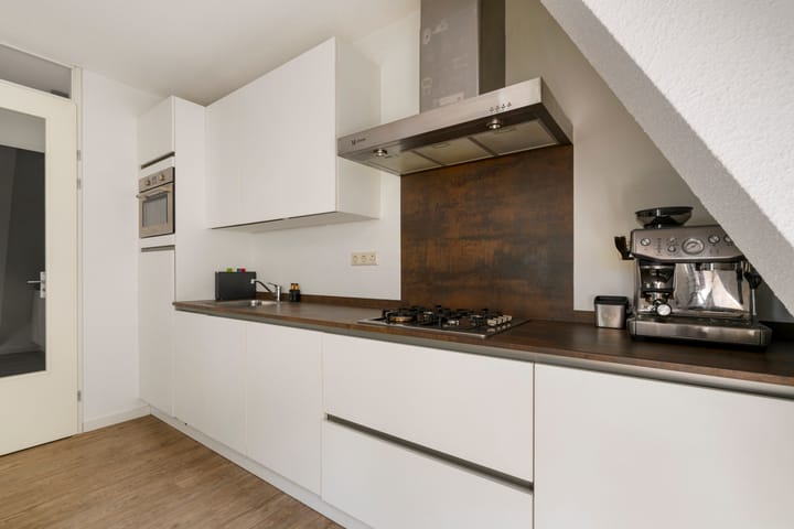 Photo 15 of Hofland 8-B