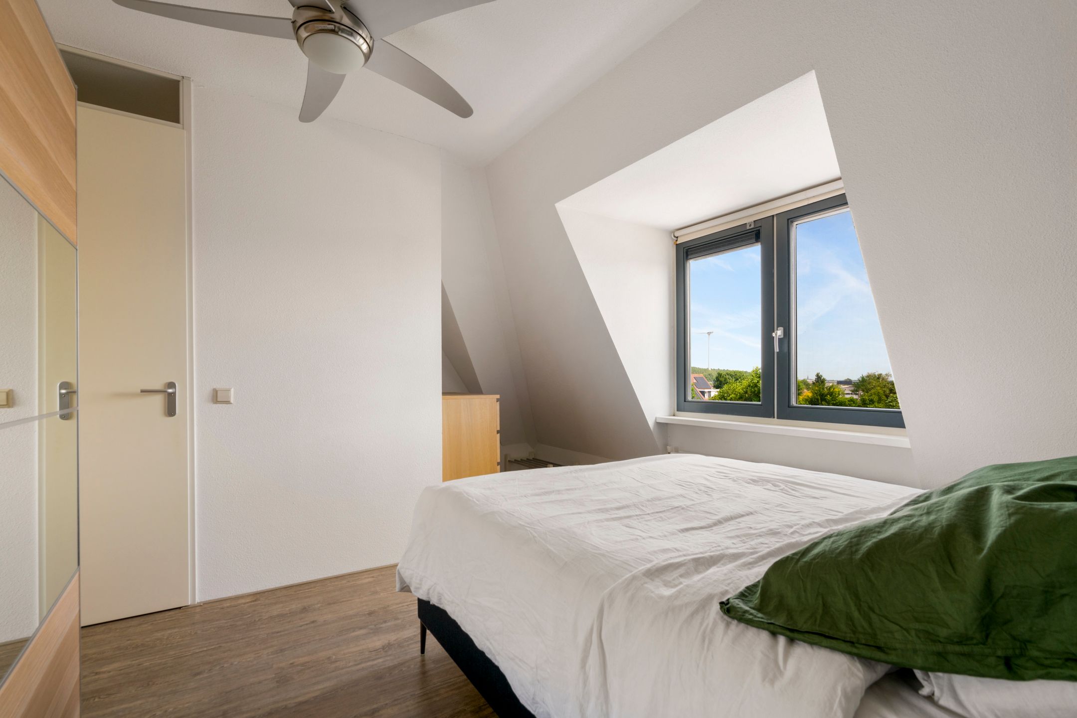 Photo 21 of Hofland 8-B