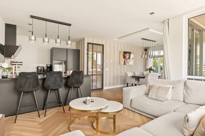 Foto 3 van Galileistate 3