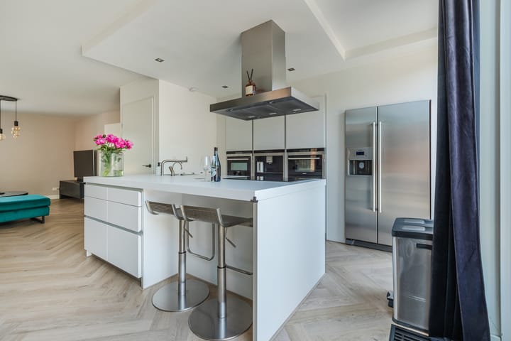 Foto 10 van Naardenstraat 13