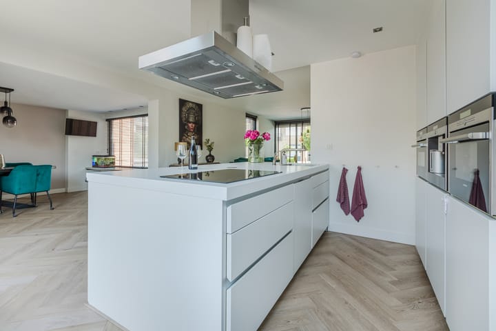 Foto 11 van Naardenstraat 13