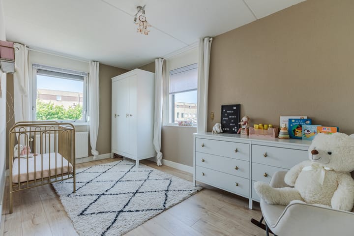 Foto 16 van Naardenstraat 13