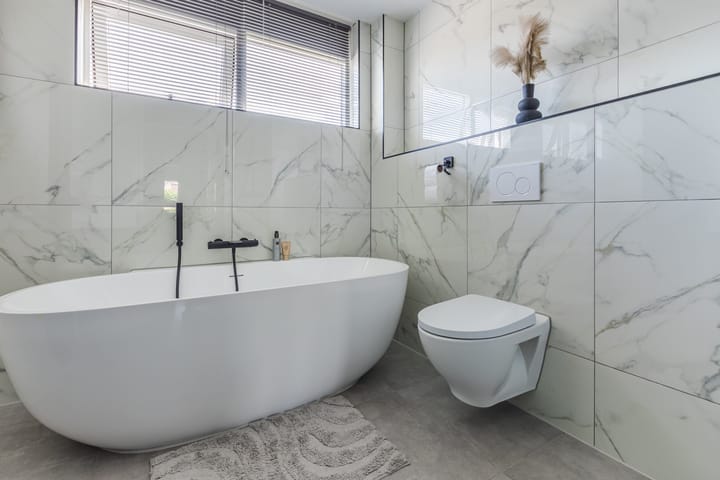 Foto 25 van Naardenstraat 13