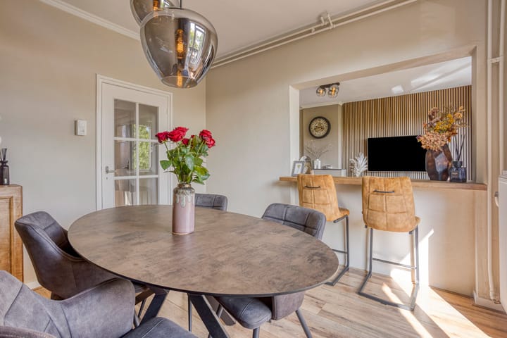 Foto 15 van Hertog Jan I Laan 46