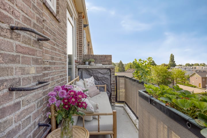 Foto 27 van Hertog Jan I Laan 46