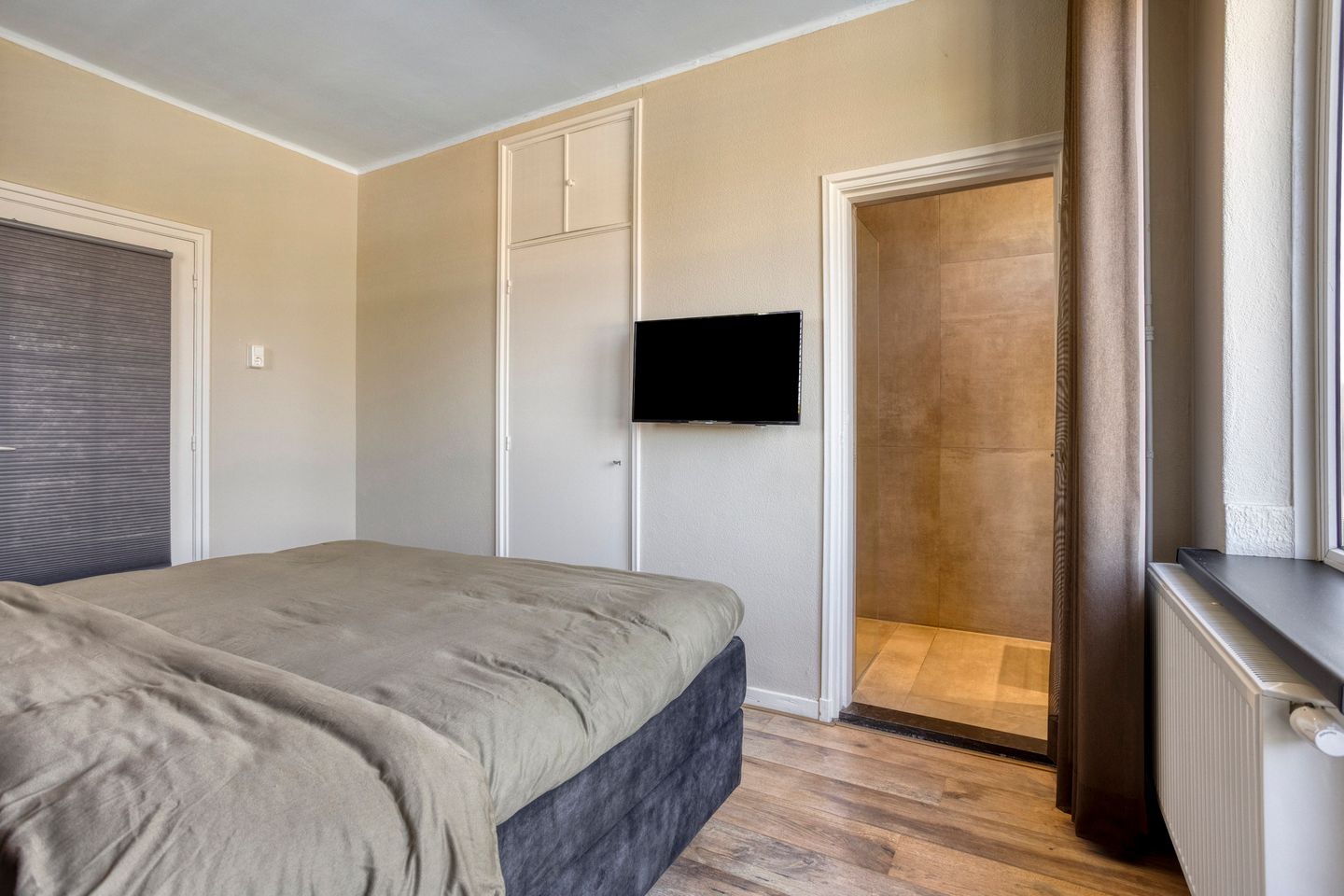 Foto 34 van Hertog Jan I Laan 46