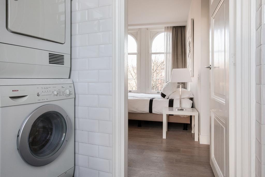 Photo 12 of Johannes Verhulststraat 108-B