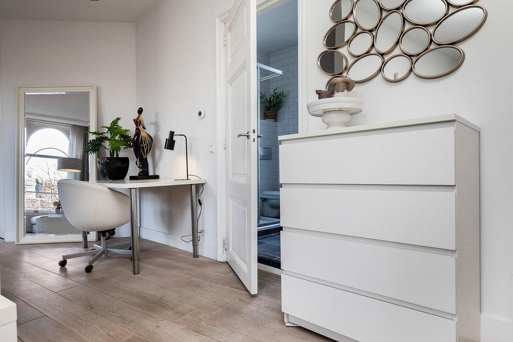 Photo 18 of Johannes Verhulststraat 108-B