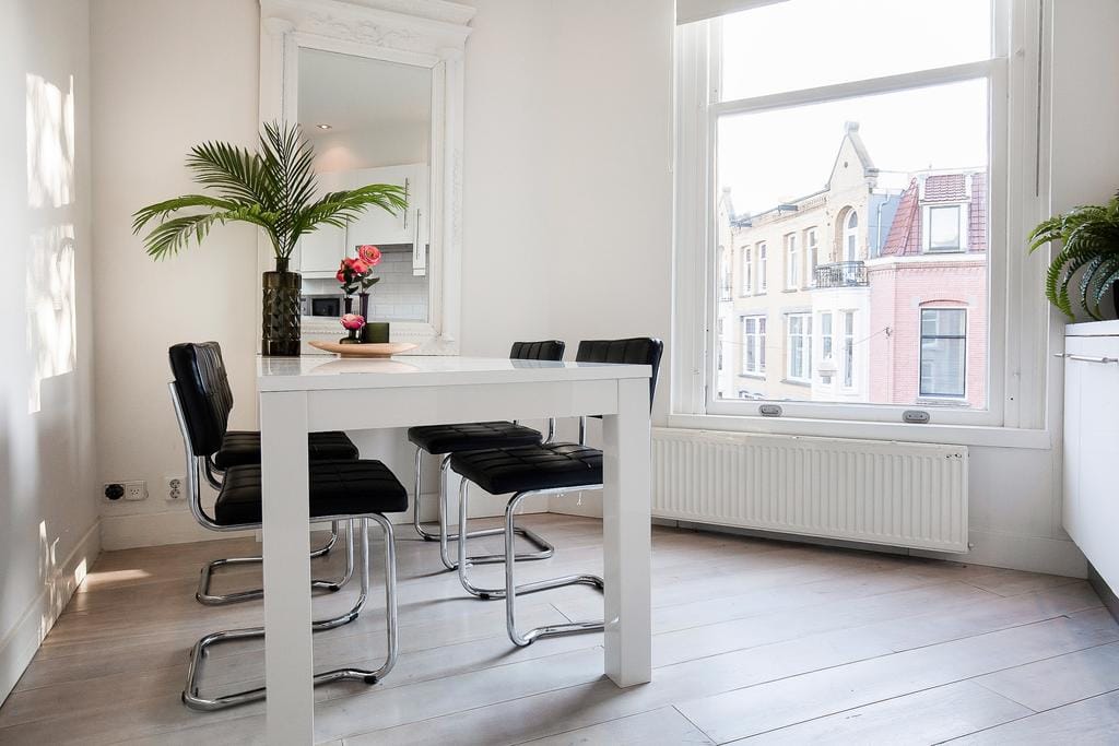 Photo 19 of Johannes Verhulststraat 108-B