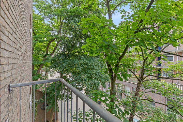 Foto 26 van Herman Robbersstraat 43-C