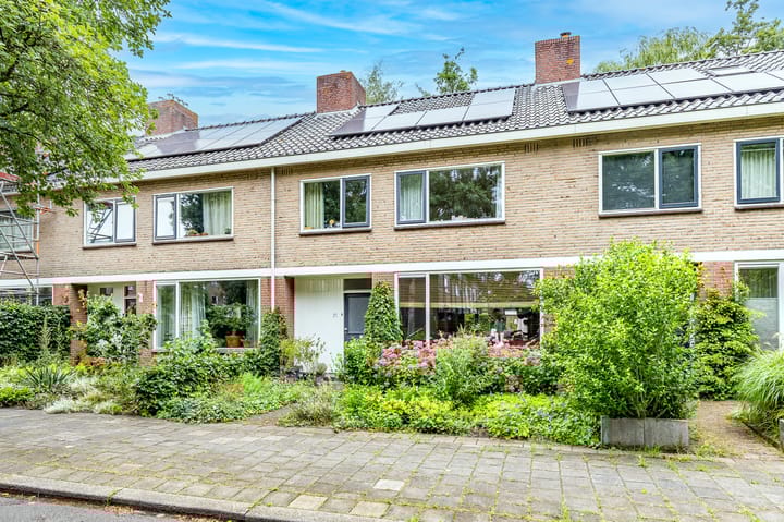 Bekijk foto van Abraham Kuyperlaan 25