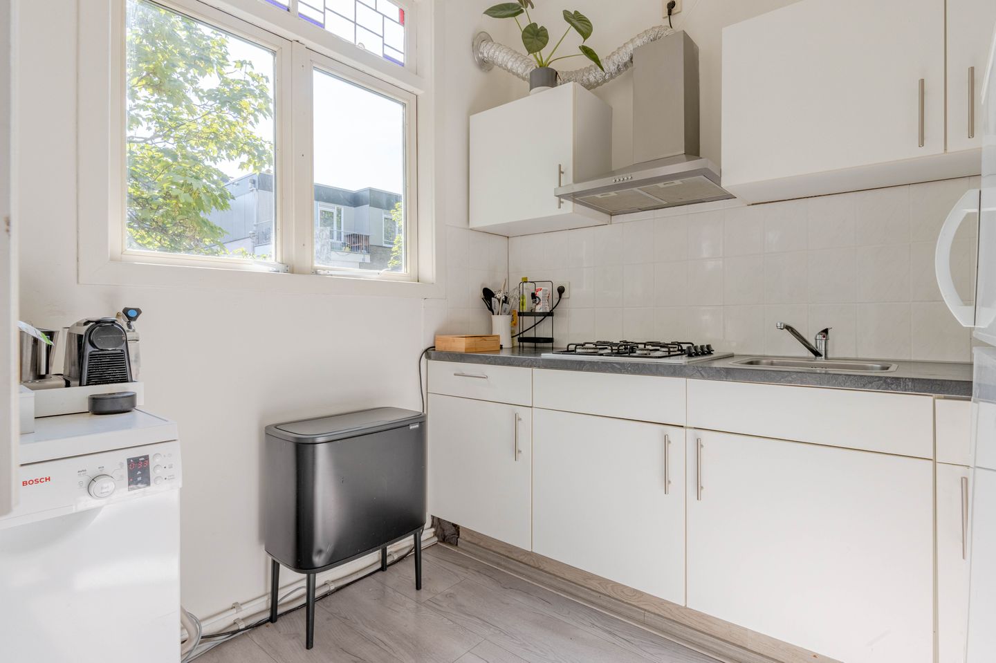 Foto 10 van Dordtselaan 8-C02