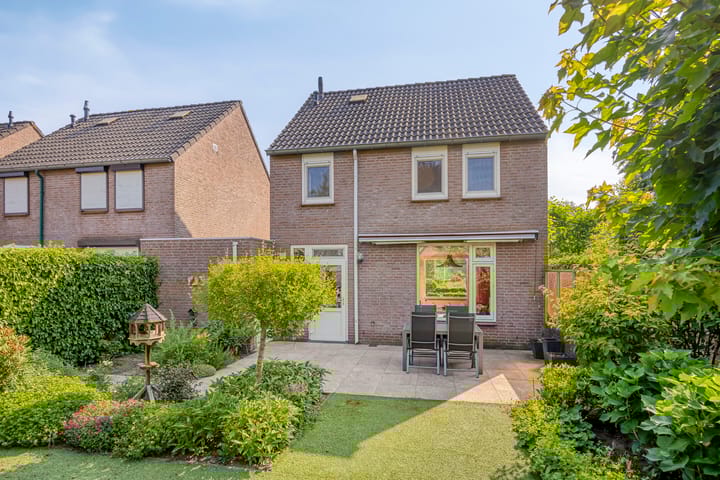 Foto 18 van Randweg 18