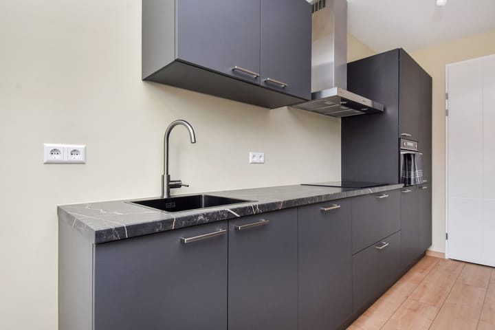 Foto 3 van Notenhout 42