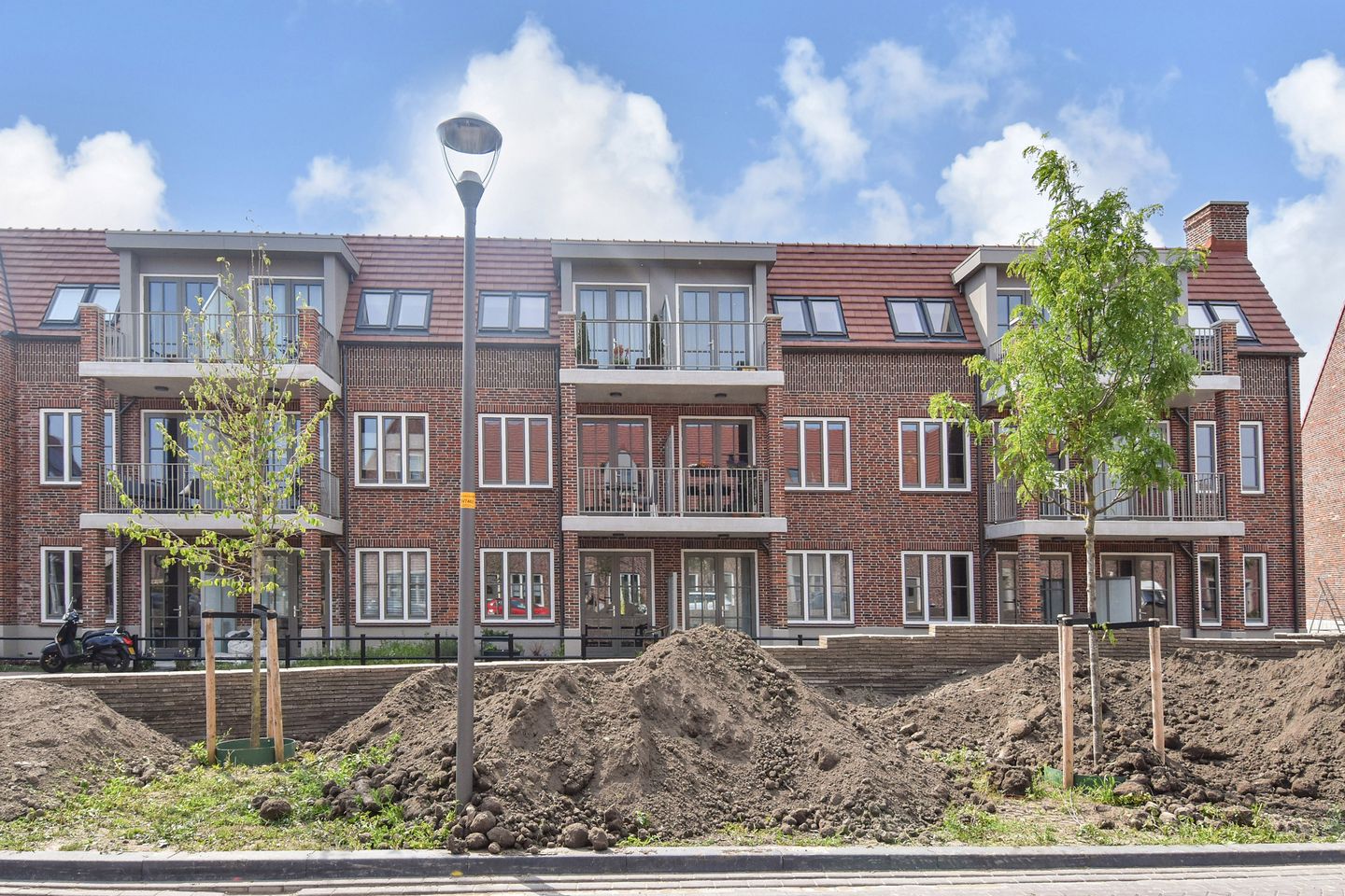 Photo 5 of Notenhout 42