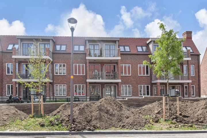 Foto 5 van Notenhout 42